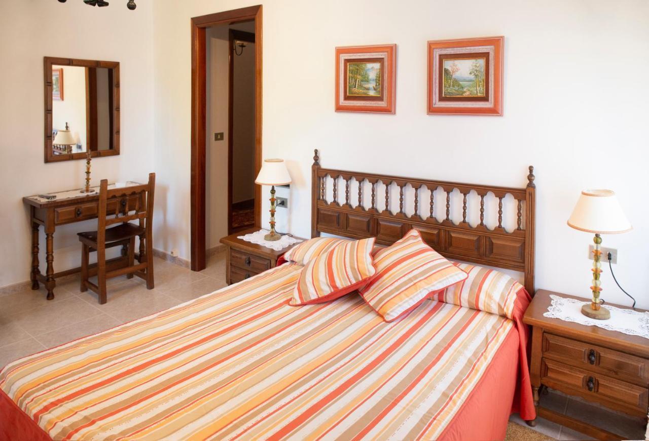 Hostal Casa Ravel Silleda Exterior foto